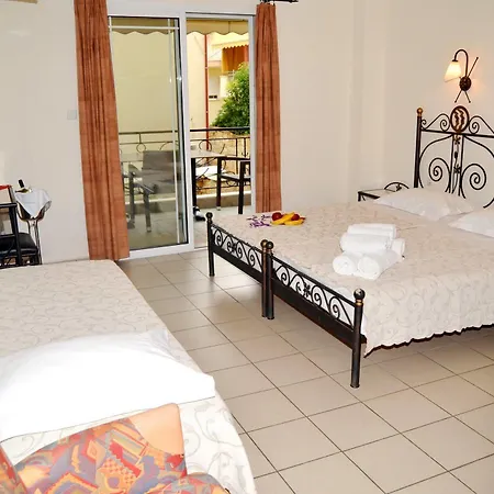 Aspida & Hotel 2*